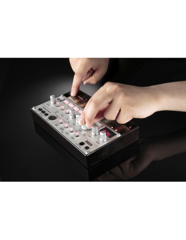 Korg Volca Bass Analog Bass Machine