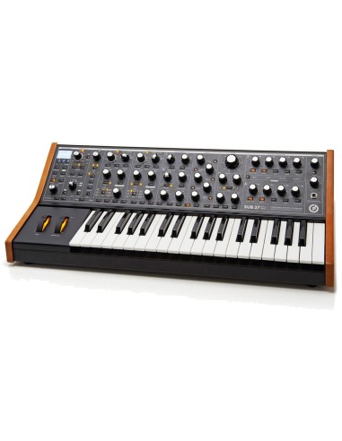 Moog Subsequent 37